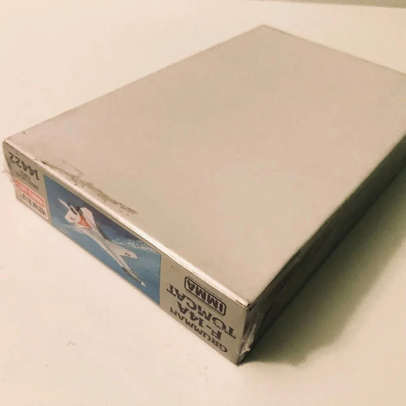 Vtg 1997 USA Grumman F 14 A Tomcat 1/144 Airplane Model Kit Minicraft - Picture 10 of 11